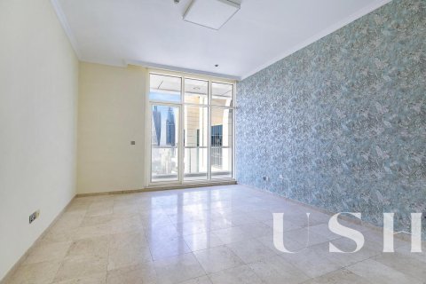 Apartment in Jumeirah Lake Towers, Dubai 5 bedrooms, 515 sq.m. № 39728 - photo 9
