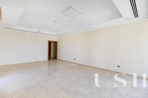 Apartment in Jumeirah Lake Towers, Dubai 5 bedrooms, 515 sq.m. № 39728 - photo 5