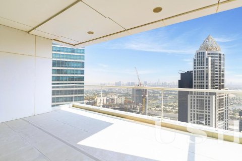 Apartment in Jumeirah Lake Towers, Dubai 5 bedrooms, 515 sq.m. № 39728 - photo 6