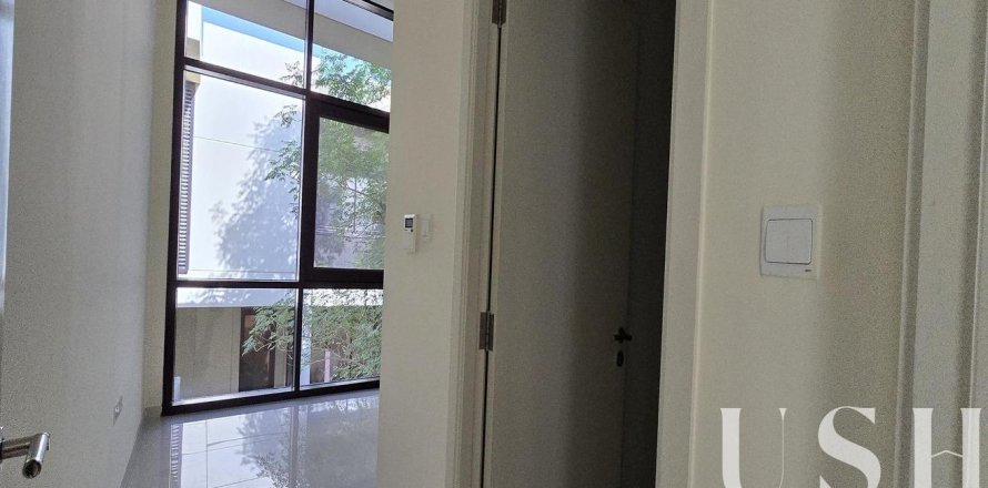 تاون هاوس في داماك هيلز (أكويا باي داماك), دبي 3 غرف نوم, 253 م² رقم 39727