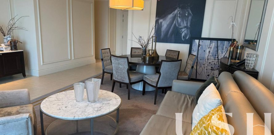 Apartment in Downtown Dubai (Downtown Burj Dubai), Dubai 2 bedrooms, 135 sq.m. № 39730