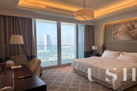 Apartment in Downtown Dubai (Downtown Burj Dubai), Dubai 2 bedrooms, 135 sq.m. № 39730 - photo 12