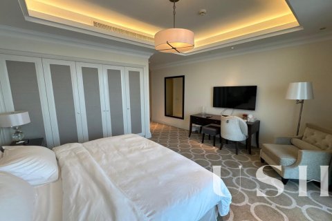 Apartment in Downtown Dubai (Downtown Burj Dubai), Dubai 2 bedrooms, 135 sq.m. № 39730 - photo 9