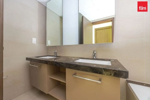 Apartment in Downtown Dubai (Downtown Burj Dubai), Dubai 2 bedrooms, 161.4 sq.m. № 23093 - photo 2