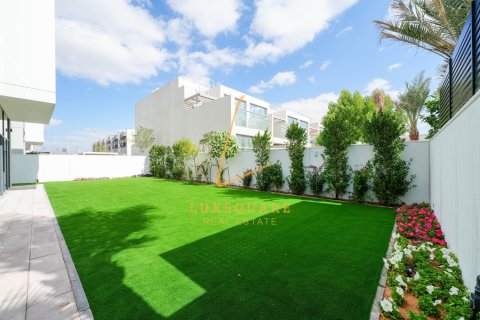 Villa à Murooj Al Furjan, Al Furjan, Dubai, 5 chambres, 624 m², № 111551 - photo 19