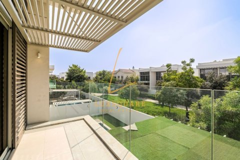 Villa in District One, Mohammed Bin Rashid City, Dubai 4 bedrooms, 700 sq.m. № 111544 - photo 3