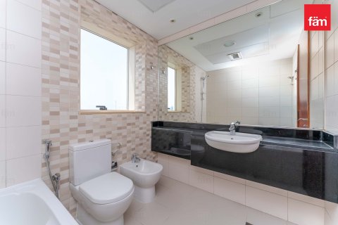 Apartamento en Dubai Media City, Dubai, 4 dormitorios, 311.5 m², № 114264 - foto 7