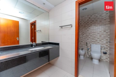 Apartamento en Dubai Media City, Dubai, 4 dormitorios, 311.5 m², № 114264 - foto 5