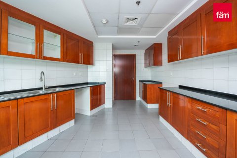 Apartment in Dubai Media City, Dubai 3 bedrooms, 270.1 sq.m. № 114269 - photo 13