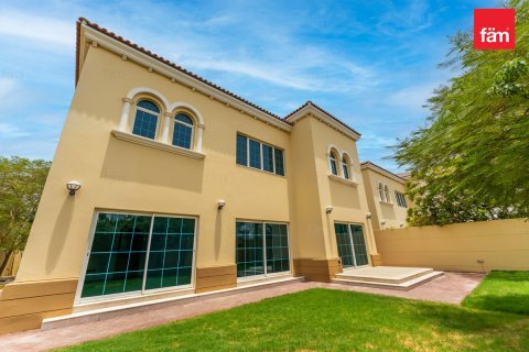 Villa in Jumeirah Park, Dubai 4 bedrooms, 525.2 sq.m. № 114265