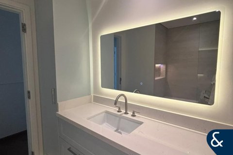 Apartamento en Downtown Dubai (Downtown Burj Dubai), Dubai, 2 dormitorios, 113 m², № 78711 - foto 10