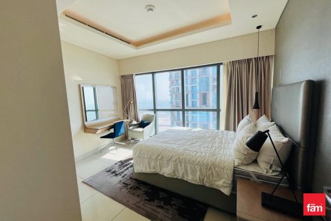 Apartment in Business Bay, Dubai 3 bedrooms, 178.3 sq.m. № 55200 - photo 3