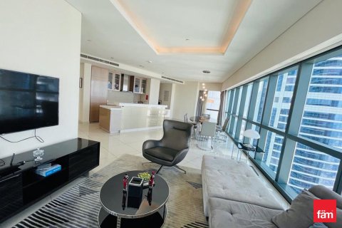 Apartment in Business Bay, Dubai 3 bedrooms, 178.3 sq.m. № 55200 - photo 8