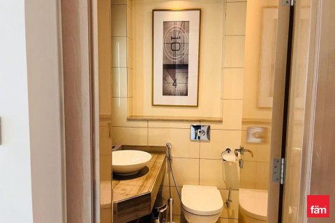 Apartment in Business Bay, Dubai 3 bedrooms, 178.3 sq.m. № 55200 - photo 11