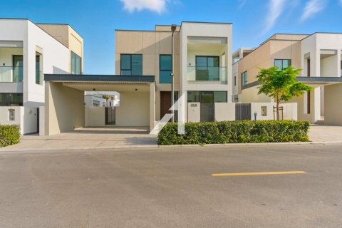 Villa en Caya, Arabian Ranches 3, Dubai, 4 dormitorios, 448 m², № 83785 - foto 2