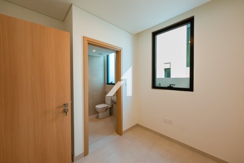 Apartment in Caya, Arabian Ranches 3, Dubai 4 bedrooms, 448 sq.m. № 83789 - photo 18