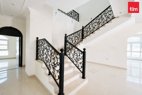 Villa à Al Barsha, Dubai, 5 chambres, 1393.5 m², № 133354 - photo 3