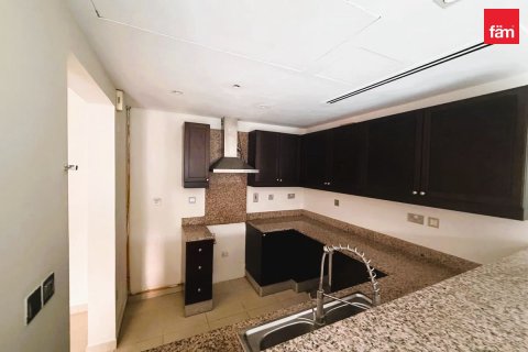 Villa à Dubai, 2 chambres, 180 m², № 133353 - photo 5