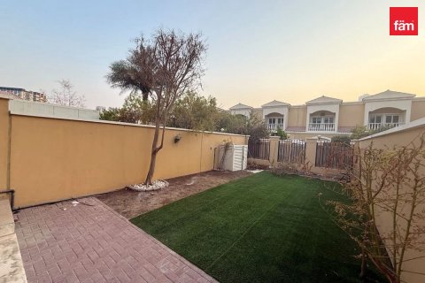 Villa à Dubai, 2 chambres, 180 m², № 133353 - photo 3
