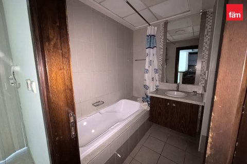 Appartement à Business Bay, Dubai, 1 chambre, 121.5 m², № 133357 - photo 2
