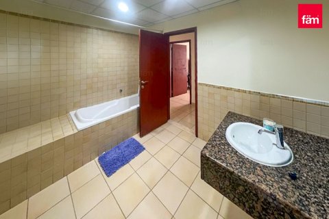 Apartment in Dubai 2 bedrooms, 128.6 sq.m. № 133351 - photo 8