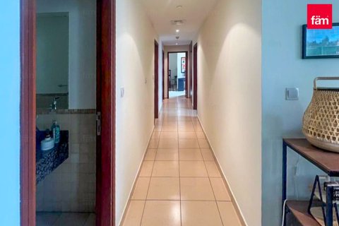 Apartment in Dubai 2 bedrooms, 128.6 sq.m. № 133351 - photo 16