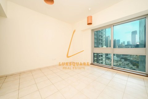 Apartamento en Executive Towers, Business Bay, Dubai, 1 dormitorio, 107 m², № 133940 - foto 8