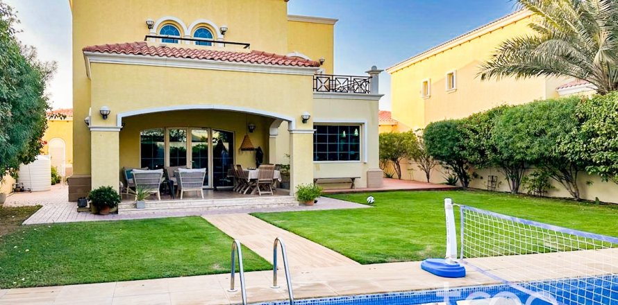 Villa à Legacy, Jumeirah Park, Dubai, 4 chambres, 402.73 m², № 133942