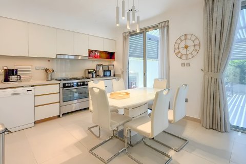 Maison de ville à Dubai, 4 chambres, 205 m², № 109626 - photo 11