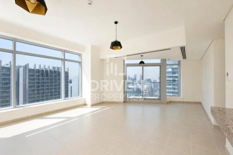 Apartamento en Burj Views, Downtown Dubai (Downtown Burj Dubai), Dubai, 1 dormitorio, 89.74 m², № 138723 - foto 5