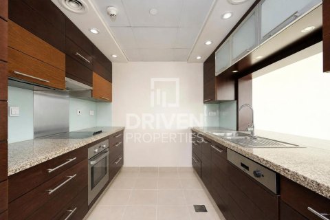 Apartamento en Burj Views, Downtown Dubai (Downtown Burj Dubai), Dubai, 1 dormitorio, 89.74 m², № 138723 - foto 12