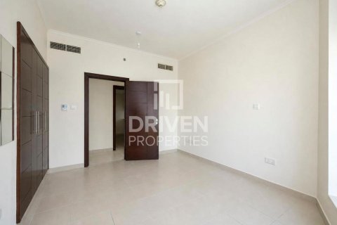 Apartamento en Burj Views, Downtown Dubai (Downtown Burj Dubai), Dubai, 1 dormitorio, 89.74 m², № 138723 - foto 9