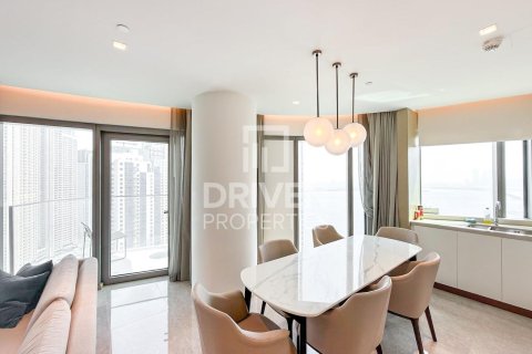 Apartamento en Address Harbour Point, Dubai Creek Harbour (The Lagoons), Dubai, 3 dormitorios, 132.48 m², № 138726 - foto 4