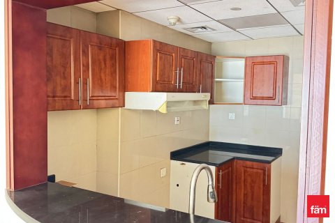 Apartment in Dubai 2 bedrooms, 86.8 sq.m. № 41112 - photo 12