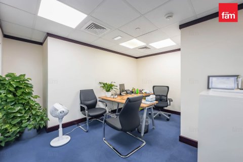 Office in Dubai 99.7 sq.m. № 41113 - photo 8