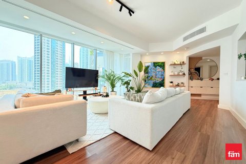 Apartment in Dubai Marina, Dubai 2 bedrooms, 136.5 sq.m. № 49310 - photo 1