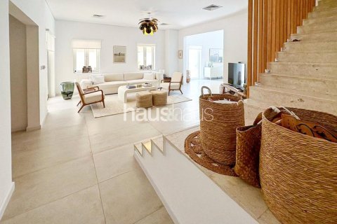 Villa in Hacienda, The Villa, Dubai 5 bedrooms, 362 sq.m. № 43720 - photo 5
