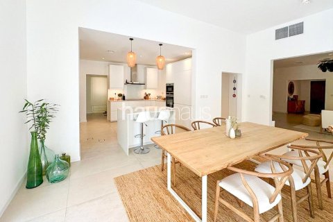 Villa in Hacienda, The Villa, Dubai 5 bedrooms, 362 sq.m. № 43720 - photo 6