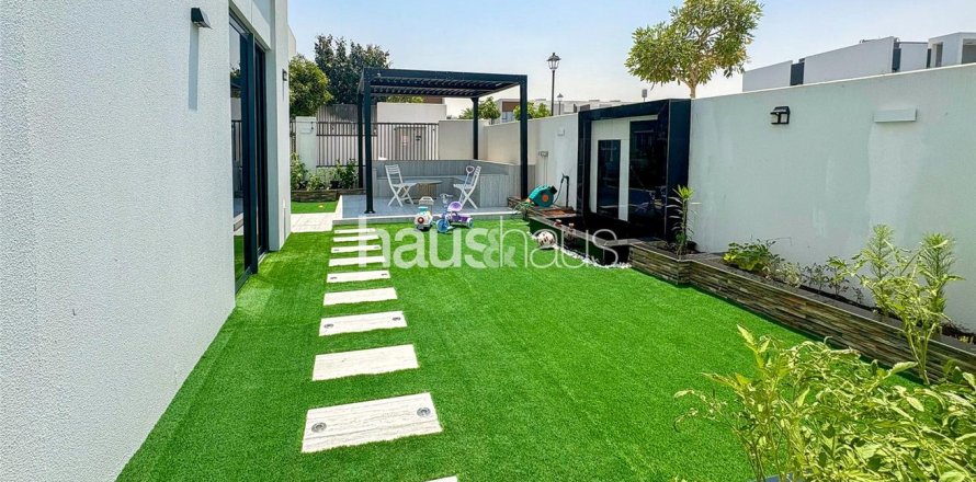 تاون هاوس في Villanova, Dubai Land, دبي 4 غرف نوم, 255 م² رقم 43722