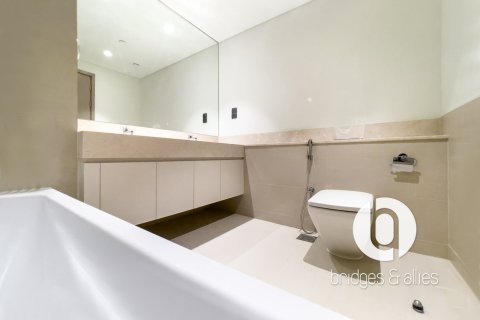Apartment in Downtown Dubai (Downtown Burj Dubai), Dubai 2 bedrooms, 103 sq.m. № 108770 - photo 14