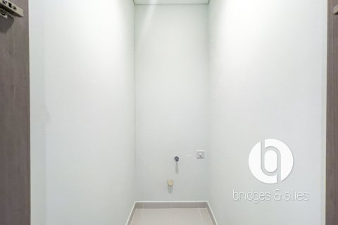 Apartment in Downtown Dubai (Downtown Burj Dubai), Dubai 2 bedrooms, 103 sq.m. № 108770 - photo 11