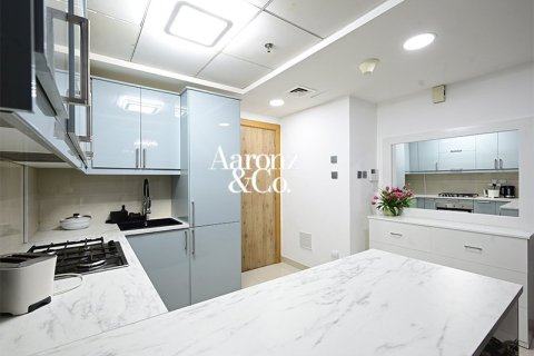 Apartment in Dubai Marina, Dubai 2 bedrooms, 121 sq.m. № 108772 - photo 2