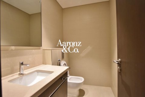 Apartment in Downtown Dubai (Downtown Burj Dubai), Dubai 2 bedrooms, 113 sq.m. № 108773 - photo 7