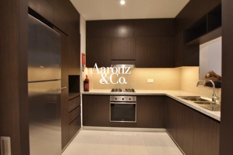 Apartment in Downtown Dubai (Downtown Burj Dubai), Dubai 2 bedrooms, 113 sq.m. № 108773 - photo 13