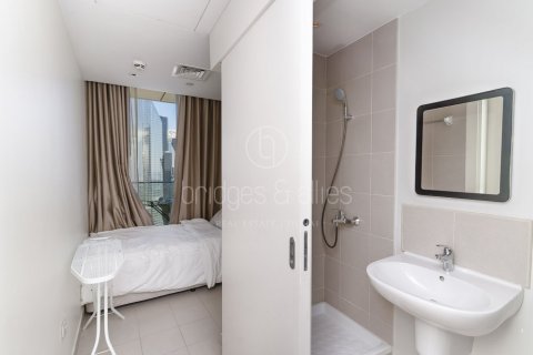 Apartment in Downtown Dubai (Downtown Burj Dubai), Dubai 3 bedrooms, 203 sq.m. № 108771 - photo 13