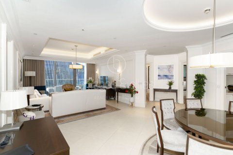 Apartment in Downtown Dubai (Downtown Burj Dubai), Dubai 3 bedrooms, 203 sq.m. № 108771 - photo 24