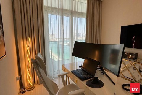 Apartment in Dubai Harbour, Dubai 3 bedrooms, 179 sq.m. № 54971 - photo 13