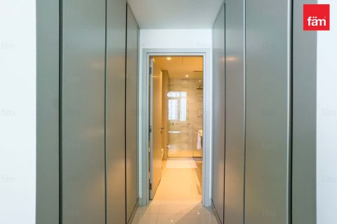 Apartment in Dubai Marina, Dubai 3 bedrooms, 179 sq.m. № 54971 - photo 18