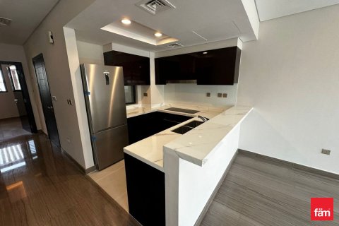 Снять в аренду таунхаус в Дубае: 4 спальни, 138.8м², № 84866 - фото 7