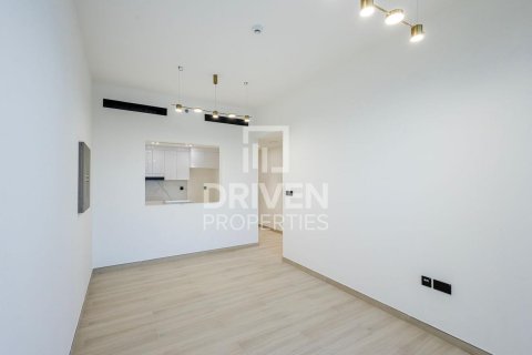 Квартира в District 13, Джумейра Вилладж Серкл, Дубай, 3 спальни, 113.06м², № 140885